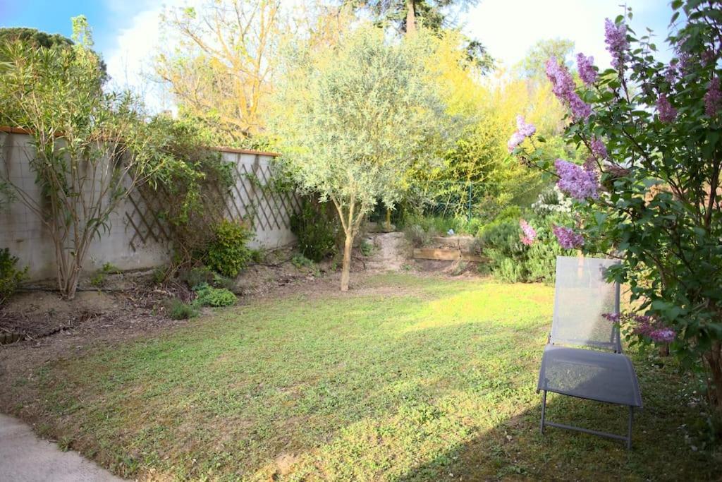 Maison Calme Avec Jardin Proche De Тулуза Екстер'єр фото